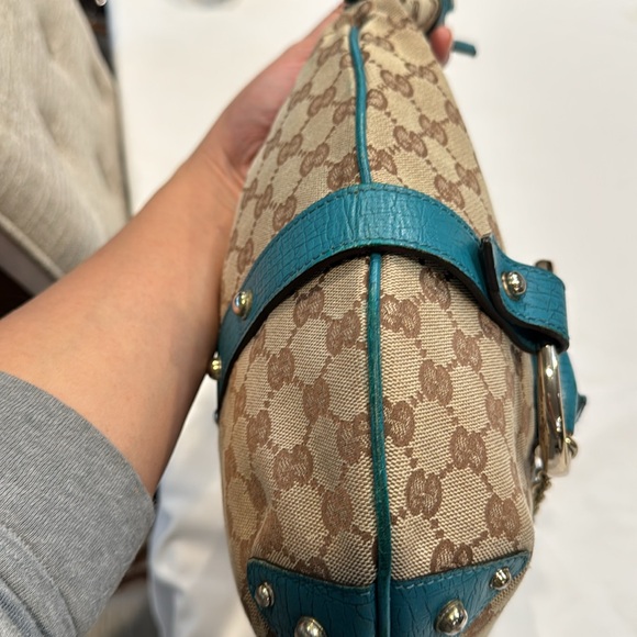 Authentic Gucci Horsebit shoulder bag - Picture 6 of 15